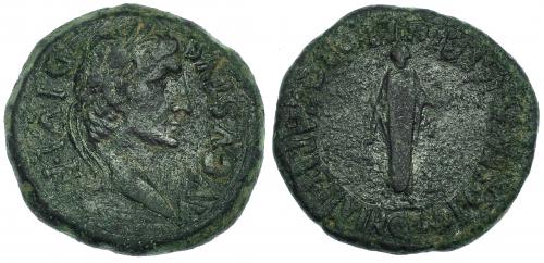 18 - CARTHAGO NOVA. Augusto.Semis. A/ Cabeza laureada a der.; AVGVSTVS DIVI F. R/ Sacerdote con rama y símpulo; M POSTVM ALBIN L PORC CAPIT II VIR Q. I-No. RPC-171. Pátina verde oscuro. MBC-.