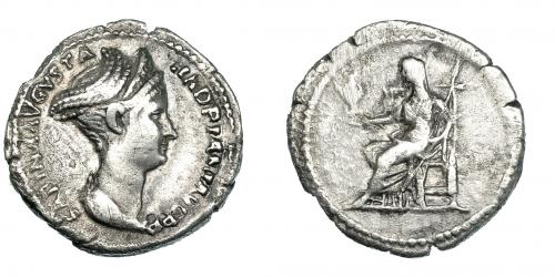 240 - SABINA. Denario. Roma. 128-136. A/ Busto diademado a der., pelo recogido; SABINA AVGVSTA HADRIANI AVG P P. R/ Vesta sentada a izq. RIC-413a. Pequeñas erosiones. MBC-/BC+.