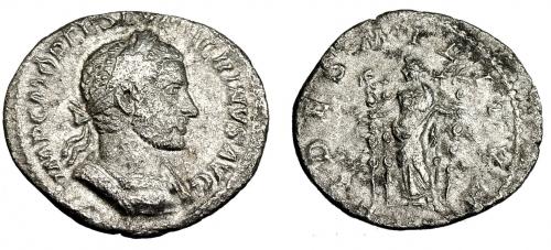 275 - MACRINO. Denario. Roma (217-218). R/ Fides a izq. entre dos estandartes; FIDES MILITVM. RIC-68. Leves oxidaciones. BC+.