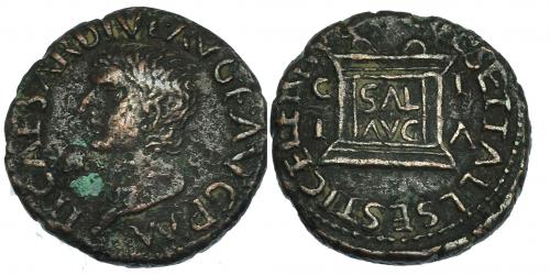 45 - ILICI. Tiberio. Semis (14-37 d.C.). A/ Cabeza a izq. R/ Altar con SAL/AVG. I-1526. RPC-197. Cloruro en anv. MBC/MBC+.