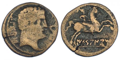 27 - IKESANKOM. Unidad o as. A/ Cabeza masculina a der., delante delfín, detrás ley. ibérica (KoN)BoUTo. R/ Jinete lancero a der., debajo, sobre línea, ley. ibérica IKeSANKoM. CNH-1. I-1421. ACIP-1599. Cospel abierto. BC-/BC.