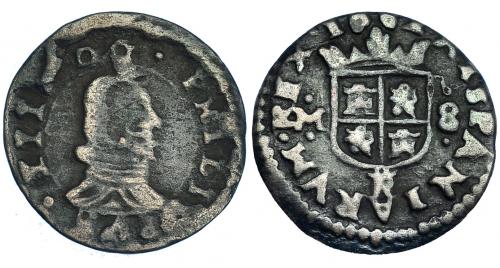293 - 8 maravedís. 1661. Trujillo. M. Marca de ceca bajo el escudo RS-770. JS-M729. BC/BC+. Escasa.