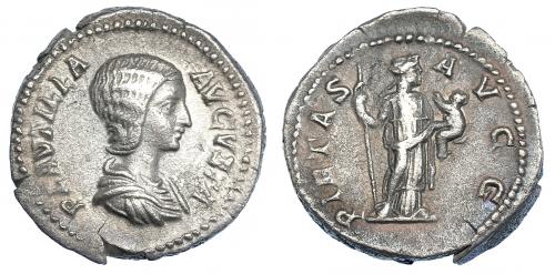 399 - PLAUTILA. Denario. Roma (202-205). R/ Pietas a der. con cetro y niño; PIETAS AVGG. RIC-367. MBC.