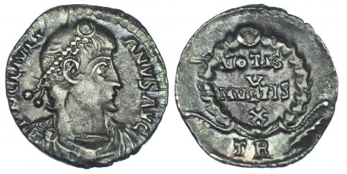 441 - JULIANO II. Silicua. Treveris (361-362). R/ VOTIS/V/MVLTIS/X, exergo TR. RIC-364. MBC.