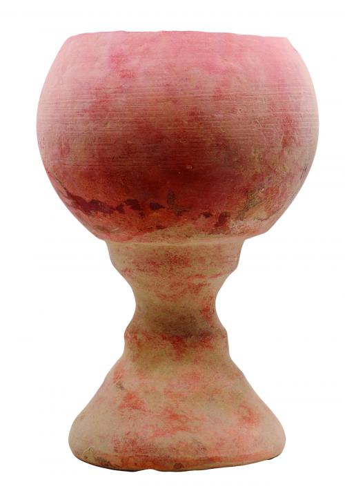 2005 - PRÓXIMO ORIENTE. IRÁN. Copa (tipo Tepe Hissar y Tepe Chalow) (IV-III milenio a.C.). Cerámica. Altura 24,5 cm. Diámetro 13,0 cm.