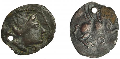 13 - Divisores de imitación ampuritana. Hemióbolo. A/ Cabeza femenina a der., delante creciente. R/ Pegaso volando a der., debajo círculo. AR 0,20 g. CNH-169. ACIP-518. CC-929, mismo ejemplar. Perforada. MBC. Rarísima.