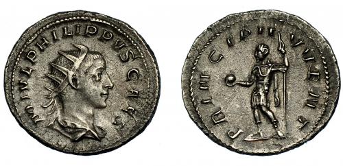 256   -  FILIPO II. Antoniniano. Roma (244-246). R/ Filipo II a izq. con lanza y globo; PRINCIPI IVVENT. VE 3,93 g. 23,2 mm. RIC-219 vte. MBC/MBC+.