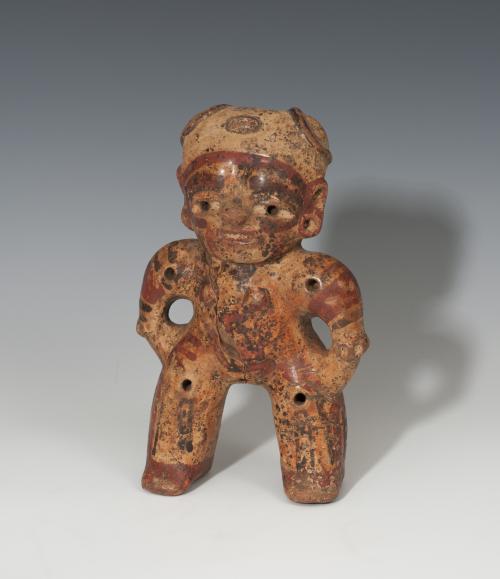882   -  PREHISPÁNICO. Cultura Gran Nicoya (500-800 d.C.). Figura femenina. Terracota policromada. Altura 20,8 cm. Pegado