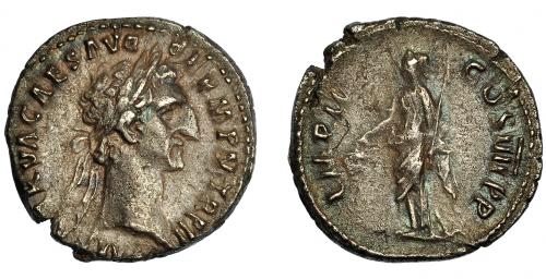 105 - NERVA. Denario. Roma (98 d.C.). R/ Libertas a izq. con pileus y cetro; IMP II COS IIII P P. Ar 3,33 g. 18 mm. RIC-43. MBC. Venta privada en La Lonja del Almidón. Conserva sobre original.