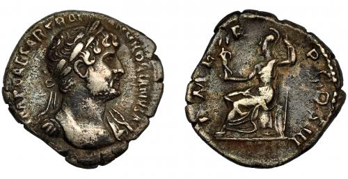137   -  ADRIANO. Denario. Roma (119-125). R/ Roma sentada a izq. con Victoria y lanza; PM TR P COS III. AR 3,17 g. 19 mm. RIC-78. MBC-.