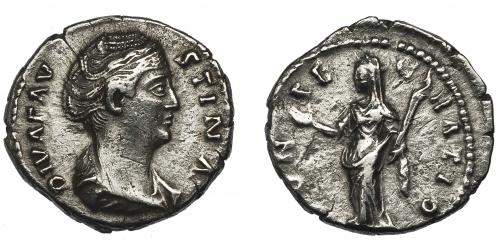 175 - FAUSTINA LA MAYOR. Denario. Roma (141 d.C.). R/ Ceres a izq. con antorcha; CONSECRATIO. AR 3,40 g. 18,6 mm. RIC-382a. Hojitas y fina grieta. MBC.