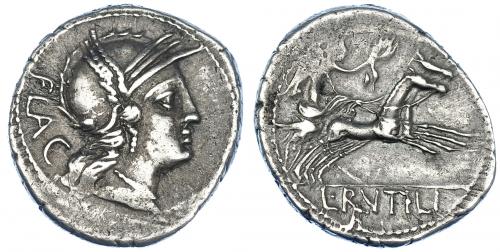 57 - RUTILIA. Denario. Roma (77 a.C.). R/ Victoria en biga; L. RVTILI. AR 4,02 g. 20 mm. CRAW-387.1. FFC-1095. Leves vanos. MBC.
