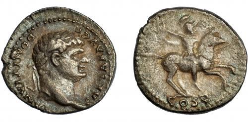 96   -  DOMICIANO. Denario. Roma (77-78 d.C.). R/ Soldado a caballo a der. alzando mano derecha; COS V. AR 3,0 g. 18,2 mm. RIC-957. MBC/MBC-. 
