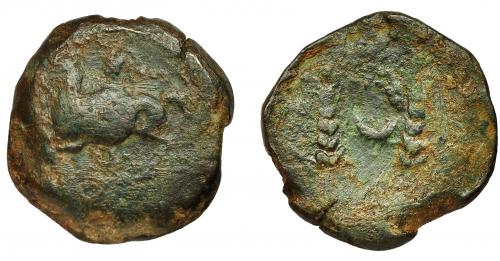 2043 - HISPANIA ANTIGUA. ITUCI. Unidad. A/ Dos espigas, en medio estrella, creciente y debajo A. R/ Jinete con casco, rodela y lanza, debajo sobre línea (ITVCI). AE 31 g. 37,6 mm. I-1598. ACIP-839. Amplios vanos. RC. Rara.