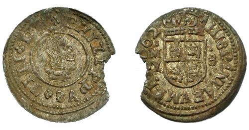 2494 - FELIPE IV. 8 maravedís. 1662. Madrid. Y y valor 8. AC-363. Rotura al borde. MBC+.