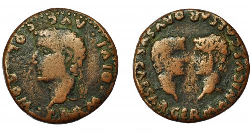 2070 - HISPANIA ANTIGUA. COLONIA ROMULA. Tiberio. As. A/ Cabeza laureada a izq. DIVI AVG COL ROM. R/ Cabezas afrontadas de Germánico y Druso; GEMANICVS CAESAR DRVSVS CAESAR. AE 11,4 g. 27,6 mm. RPC-74. I-2016. APRH-74. ACIP-3361. BC+.