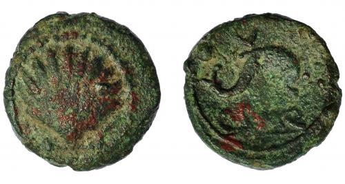 2079 - HISPANIA ANTIGUA. ARSE-SAGUNTUM. Cuadrante. A/ Venera. R/ Delfín a der., encima creciente, delante 3 puntos, debajo sobre línea CSMQ. AE 3,8 g. 15,6 mm. I-2062 vte. ACIP-2008. Pátina verde rugosa con tonos rojos. BC+. Rara.