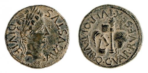 41 - CARTHAGO NOVA. As. Augusto. A/ Cabeza laureada a der.; AVGVSTVS DIVI F. R/ Instrumentos sacerdotales; C VAR RVF SEX IVL POL II VIR/Q. AE 11,75 g. 28 mm. RPC-167. APRH-167a. ACIP-3137. CC-4389, mismo ejemplar. Pátina verde rugosa. MBC.