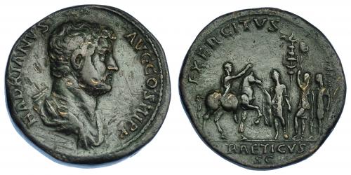 534 - IMPERIO ROMANO. ADRIANO. Sestercio. Roma (130-135). A/ Busto drapeado a der.; HADRIANVS AVG COS III P P. R/ Adriano a caballo a der. dirigiéndose a tres soldados; EXERCITVS, exergo RAETICVS/SC. AE 26,90 g. 32 mm. RIC-1951. Rayitas. Pátina verde. MBC-/MBC. Muy escasa.