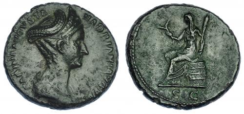 545 - IMPERIO ROMANO. SABINA. As. Roma (128-137). A/ Busto drapeado a der. con stephane; SABINA AVGVSTA HADRIANI AVG P P. R/ Ceres con espigas y antorcha sentada sobre cesta a izq.; exergo S C. AE 11,06 g. 27,2 mm. RIC-2493. Pátina verde con pequeñas erosiones. MBC+.