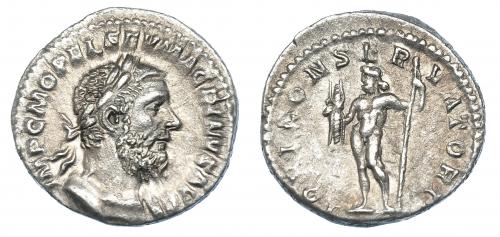 561 - IMPERIO ROMANO. MACRINO. Denario. Roma (217-218). R/ Júpiter a izq. con cetro y rayos; IOVI CONSERVATORI. AR 3,01 g. 18,8 mm. RIC-73b. EBC-/MBC+.