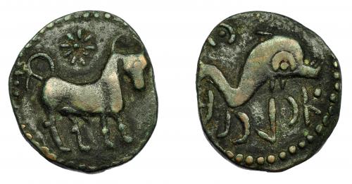 34 - HISPANIA ANTIGUA. ASIDO. Semis. A/ Toro a der., encima estrella. R/ Delfín a der., encima creciente con punto, debajo ley. libio-fenicia 'sdnbl. AE 5,36 g. 22,8 mm. I-158. ACIP-914. MBC.