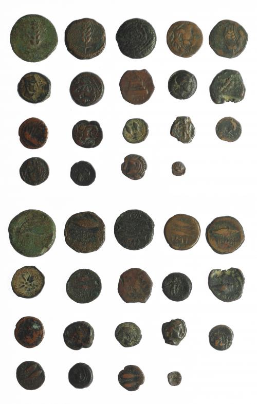 5   -  HISPANIA ANTIGUA. Lote de 19 piezas de Hispania antigua: Corduba (2), Gadir (9), Ilipense (4), Lascuta (2), Malaka (1), Untikesken (1). Varios valores. RC/BC+.