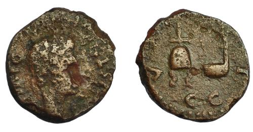 325   -  ACCI. Semis. Augusto. A/ Cabeza laureada a der. R/ Instrumentos sacerdotales; (C I G) ACCI. AE 3,70 g. 17,2 mm. RPC-136. APRH-136. I-36. ACIP-3004. Oxidaciones en anv. BC/MBC-.