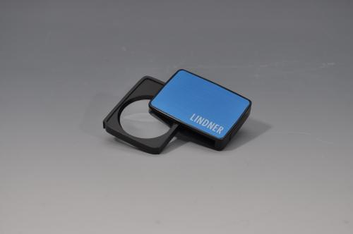 513 - Lupa plegable de bolsillo, marca LINDNER. Aumento 3x. Encuadre de 35 mm.