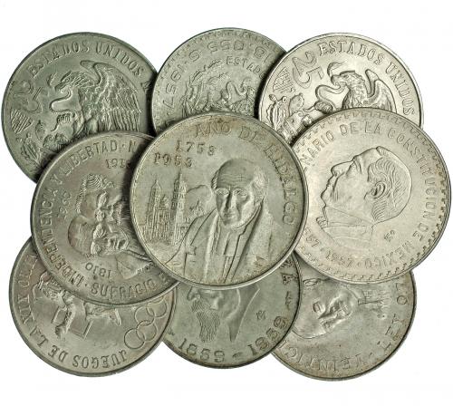 1121 - MONEDAS EXTRANJERAS. MÉXICO. Lote de 9 monedas: 5 pesos 1953 (KM-468), 10 pesos 1957 (KM-475), 10 pesos 1960 (KM-476), 25 pesos 1972 (KM-480), 25 pesos 1968 (3: KM 479.1 y 1 KM 479.2); 5 pesos 1957 (KM-470) y 1959 (KM-471). De EBC- a SC.