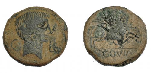 273 - HISPANIA ANTIGUA. SEGOVIA. As. A/ Cabeza masculina a der.; en campo C-L. R/ Jinete lancero a der., debajo SEGOVIA. AE 9,54 g. 24,3 mm. Rayita en anv. Pátina oscura terrosa. MBC-.
