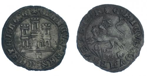 627 - REINOS DE CASTILLA Y LEÓN. ENRIQUE IV. Maravedí. Marca R. VE 2,27 g. 25,1 mm. III-804. BMM-972. Pequeño vano en anv. EBC-. Rara.