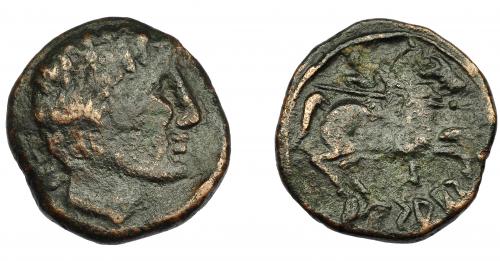 1039 - HISPANIA ANTIGUA. ARSAKOS. As. A/ Cabeza masculina a der., detrás signos ibéricos ON, poco visibles. R/ jinete con lanza a der., debajo ARSAKoS. AE 8,04 g. 23,5 mm. I-134. ACIP-1672. Pátina oscura. BC+. Rara. Ex Áureo, 18-10-1994, lote 5.