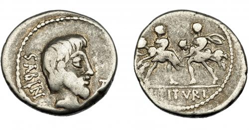 113 - REPÚBLICA ROMANA. TITURIA. Denario. Roma (89 a.C.). A/ Cabeza del rey Tacio a der, delante TA (en monograma), detrás SABIN. AR 3,31g. 18,26 mm. CRAW-344-1a. FFC-1152. BC+.