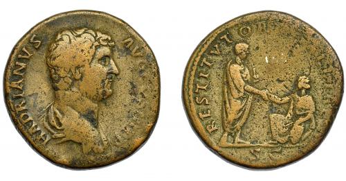 178 - IMPERIO ROMANO. ADRIANO. Sestercio. R/ Adriano a der., delante Italia arrodillada; RESTITVTORI ITALIAE, en exergo SC. AE 27,98 g. 32,78 mm. RIC-1876. BC+.