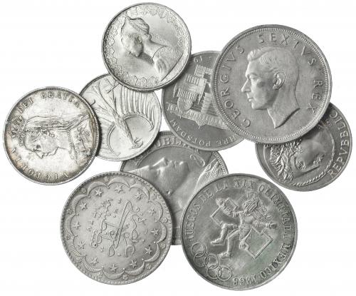 311 - MONEDAS EXTRANJERAS. Lote de 9 monedas de distintas nacionalidades, en plata. 1890-1993. Alemania 5 y 10 marcos, 1973-1993. Italia 500 y 2000 liras, 1966-1999. Gran Bretaña 1/2 corona. México 25 pesos 1968. Sudáfrica 5 chelines, 1952. Turquía 20 kurush, 1327H. MBC/SC.