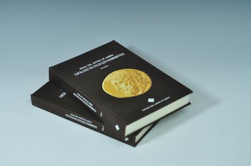 465 - LIBROS. SILVA MOTA, V. (EDT.) Catálogo da colecção numismática. Museu Eng. António de Almeida. Vol. I y II. Fundação Eng. Antonio de Almeida. Porto. 1994.