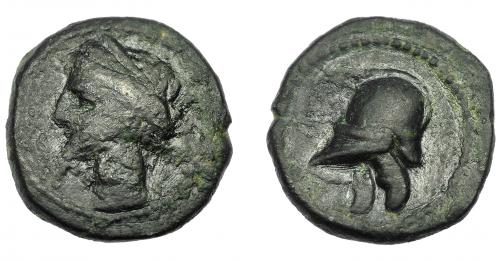 8 - HISPANIA ANTIGUA. ACUÑACIONES HISPANO-CARTAGINESAS. Quinto. A/ Cabeza de Tanit a izq. R/ Casco con orejeras a izq. AE 1,31g. 11,9 mm. I-521. ACIP-582. BC+/MBC+.