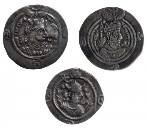 3359 - MONEDAS EXTRANJERAS. Lote de 3 dracmas sasánidas diferentes. MBc.