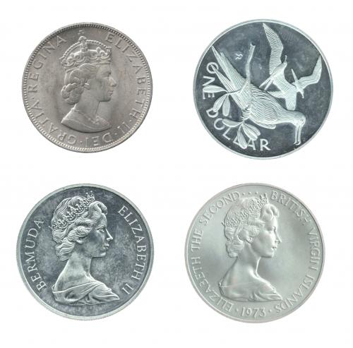3370   -  MONEDAS EXTRANJERAS. Lote de 4 monedas: 2 piezas de 1 dólar de las Islas Vírgenes de 1973 (una de ellas prueba) y 2 de Bermudas (1 dólar de 1972 y 1 corona de 1964). SC/ Prueba.