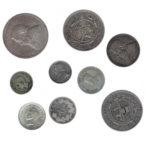 3403   -  MONEDAS EXTRANJERAS. SUDÁFRICA. Lote de 9 monedas: 2 shillings de 1894 y 1895; 1 shilling de 1894;  1/2 shilling  de 1897; 6 peniques de 1896,1950 y 1932; 3 peniques de 1897 y 1943. MBC-/EBC.
