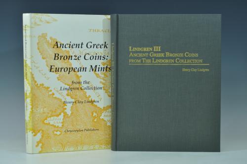 3407 - LIBROS. Lote de 2 libros: H.C. Lindgren. Ancient Greek Bronze Coins from the Lindgren Colection. Vol. III. Berkeley. 1993. Chrysopylon Publishers; y H.C.Lindgren. Ancient Greek Bronze Coins: European Mints from the Lindgren Collection. Berkeley. 1989. Chrysopylon Publisher.