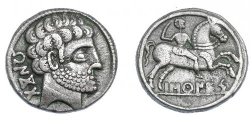 13 - HISPANIA ANTIGUA. BASKUNES. Denario. A/ Cabeza masculina a der., detrás BeNKoTa. R/ Jinete con espada a der., debajo, sobre línea, BaSKuNES. AR 4,09 g. 17,8 mm. I-215. ACIP-1630. MBC.