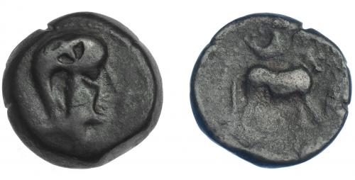 3031 - HISPANIA ANTIGUA. CASTULO. Semis. A/ Cabeza masculina diademada a der. R/ Toro parado a der., encima creciente, en exergo (KaSTiLO), no visible. AE 10,04 g. 23,3 mm. I-712? ACIP-2115. Contramarca en anv. Pátina oscura. BC+/BC. Muy escasa.