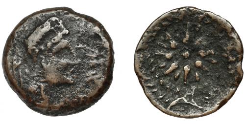 3056 - HISPANIA ANTIGUA. MALAKA. Unidad. A/ Cabeza de Vulcano con bonete a der., detrás mlk' y tenazas. R/ Estrella de dieciséis puntas con glóbulo central. AE 5,5 g. 20,9 mm. I-1734. ACIP-803. BC-/BC+. Muy rara.