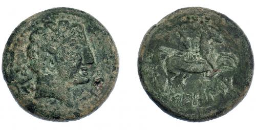 3093 - HISPANIA ANTIGUA. SEKAISA. Unidad. A/ Cabeza masculina a der., delante delfín, detrás signos ibéricos SE. R/ Jinete lancero a der., en exergo SEKaISA. AE 11,29 g. 26,5 mm. I-2138. ACIP-1557. Pátina oscura. BC+. Muy rara.