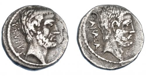 3114 - REPÚBLICA ROMANA. JUNIA. Denario. Roma (54 a.C.). A/ Cabeza de Junio Bruto a der., detrás BRVTVS. R/ Cabeza de Servilio Ahala a der., detrás AHALA. AR 3,9 g. 17,91 mm. CRAW-433.2. FFC-792. Contramarca en anv. Defectos de cospel en rev. BC+/MBC-.