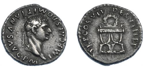 3121 - IMPERIO ROMANO. DOMICIANO. Denario. Roma (81 d.C.). A/ Cabeza laureada a der.; IMP CAES DOMITIANVS AVG P M. R/ Silla curul, encima corona; TR P COS VII DES VIII P P. AR 3,41 g. 17,6 mm. RIC-48. Rayitas en anv. MBC. Venta privada en La Lonja del Almidón. Conserva sobre original.