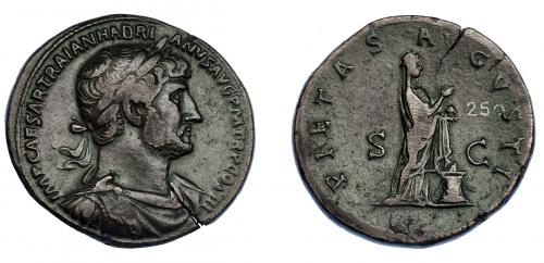 3137 - IMPERIO ROMANO. ADRIANO. Sestercio. Roma (119-121). A/ Busto laureado, drapeado y con coraza a der.; IMP CAESAR TRAIAN HADRIANVS AVG P M TR P COS III. R/ Pietas a der. con vaso de incienso, a sus pies altar encendido; PIETAS AVGVSTI, SC. AE 24,88 g. 24,86 mm. RIC-445. Grieta. Pátina verde. MBC/MBC-.