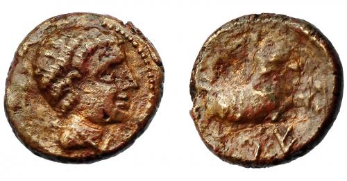 110 - HISPANIA ANTIGUA. KESE. Cuadrante. A/ Cabeza masculina con cuello vestido a der., detrás ¿punta de lanza? R/ Prótomo de Pegaso a der., encima tres glóbulos (no visibles) debajo KeSE. AE 2,29 g. 13,4 mm. I-2331? ACIP-1149? MBC/BC. Muy escasa.